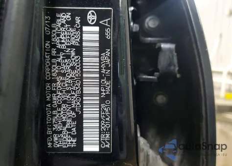 2013 Toyota Prius C from USA, damaged, VIN JTDKDTB34D1550033